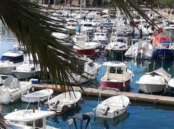 Udica Apartman Podgora