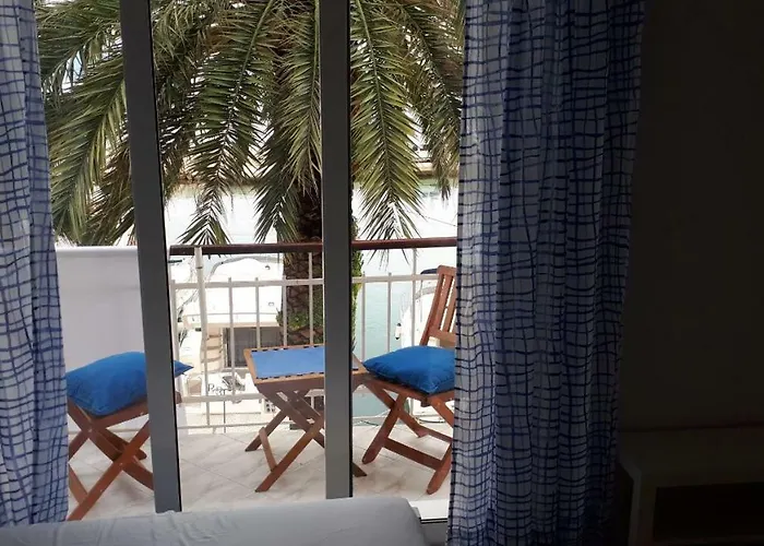 Udica Apartman Podgora